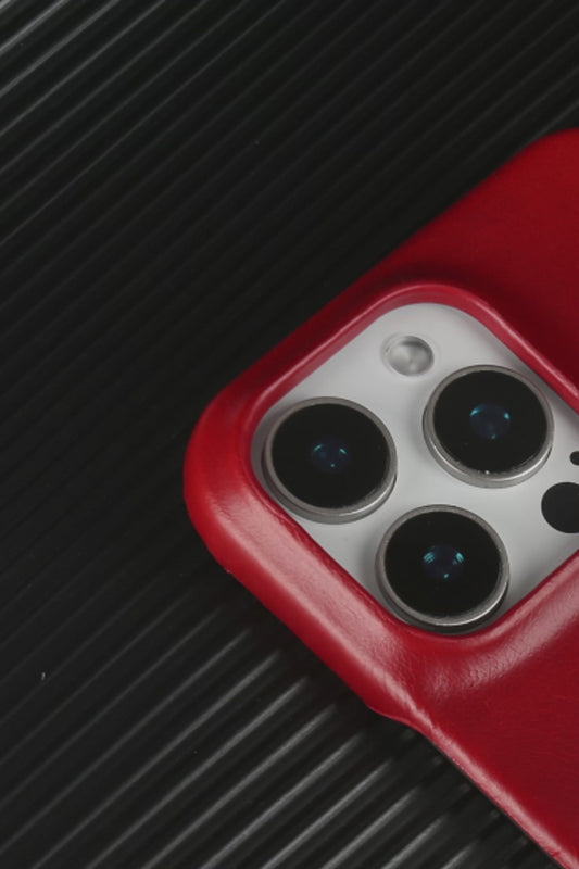 iPhone 16 Pro Leather Case with MagSafe - Red